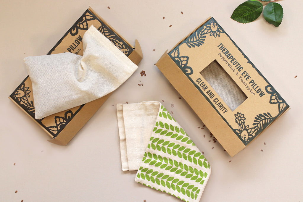 Agnes & Cat Eye Pillow -  Clear & Clarity