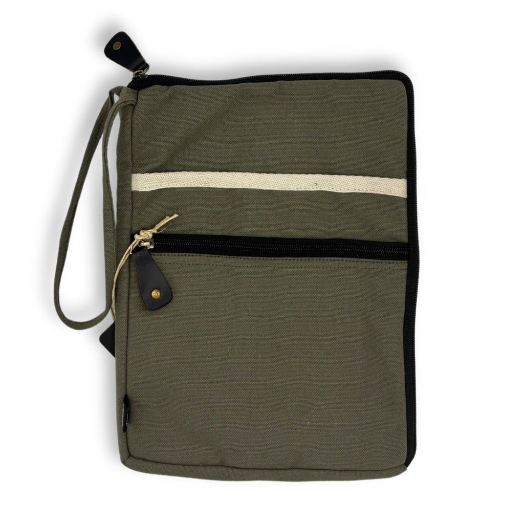 Canvas Travel Laptop Pouch - Olive - 24x33cm