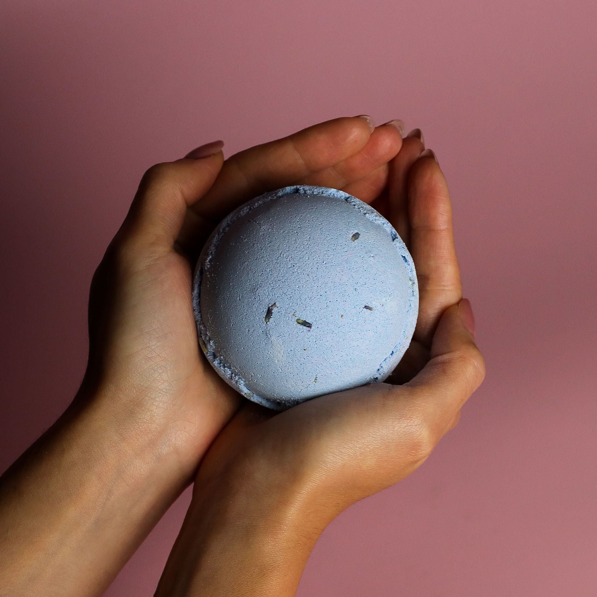 Lavender & Seeds Bath Bomb
