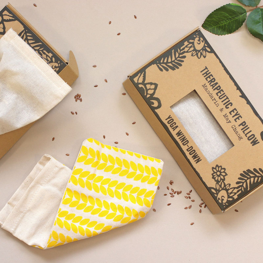 Agnes & Cat Eye Pillow -  Eyebag Refresh