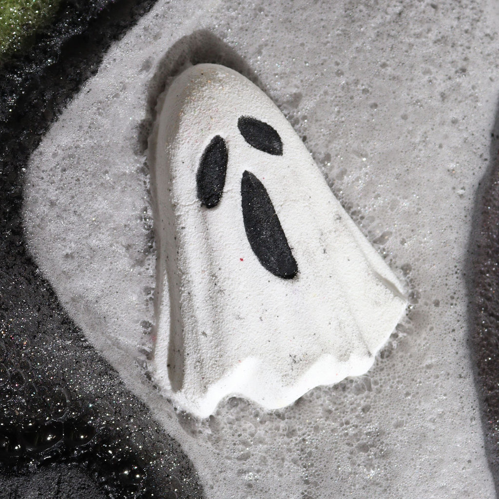 Ghost Bath Bomb 65g