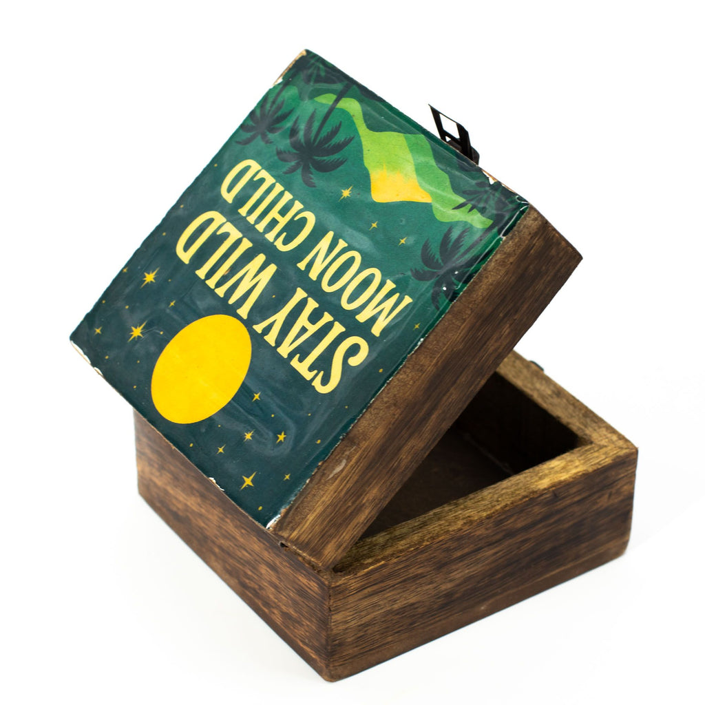 Kleine emaillierte Schachtel - Stay Wild Moon Child