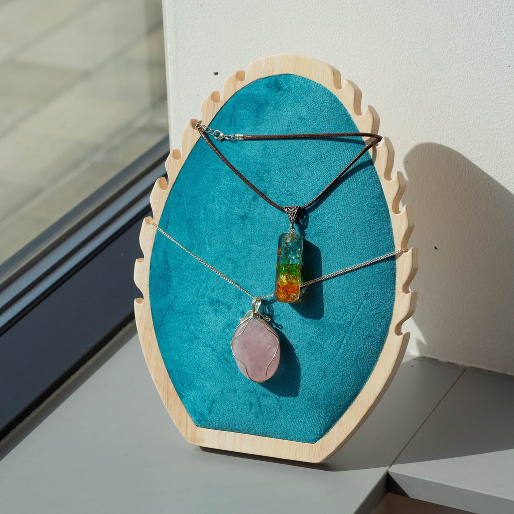 Small Oval Necklace Display  19x13cm